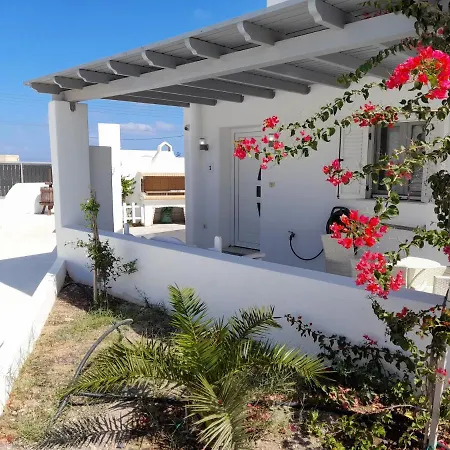 Sea Paradise Villas - Seaside & Private Jacuzzi Oia  Exterior photo