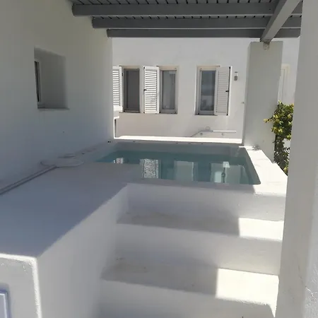 Sea Paradise Villas - Seaside & Private Jacuzzi Oia  Exterior photo