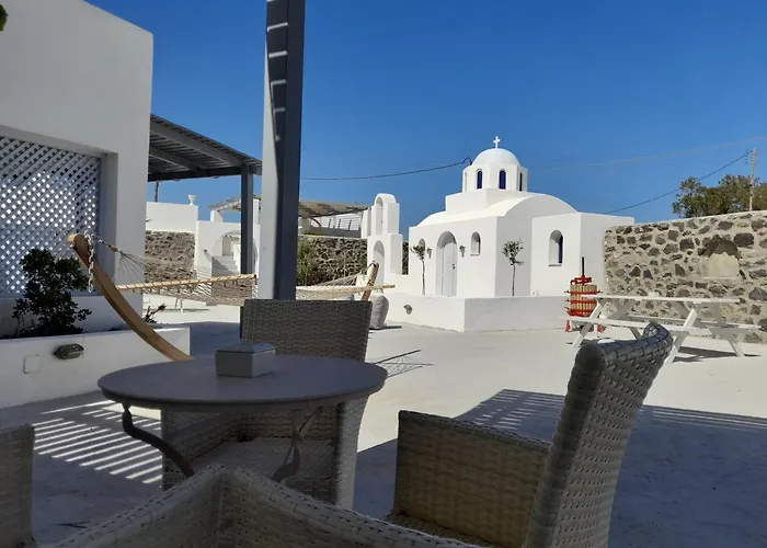 Sea Paradise Villas - Seaside & Private Jacuzzi